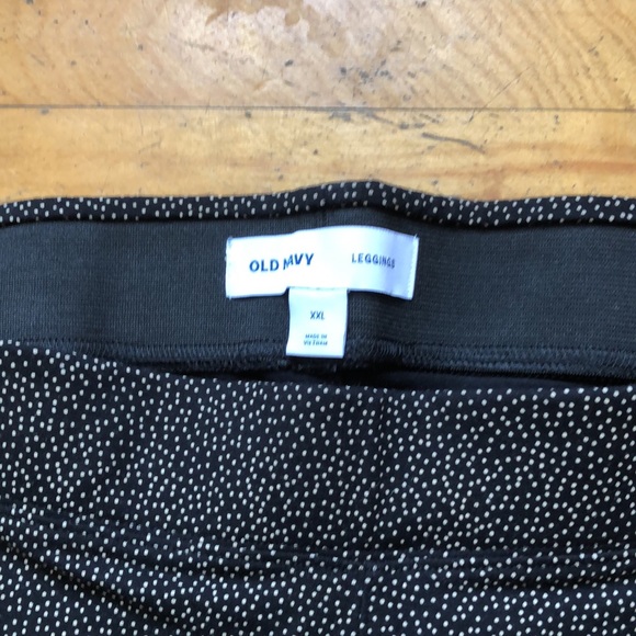 Old Navy legging XXL black with cream dots - Picture 4 of 8